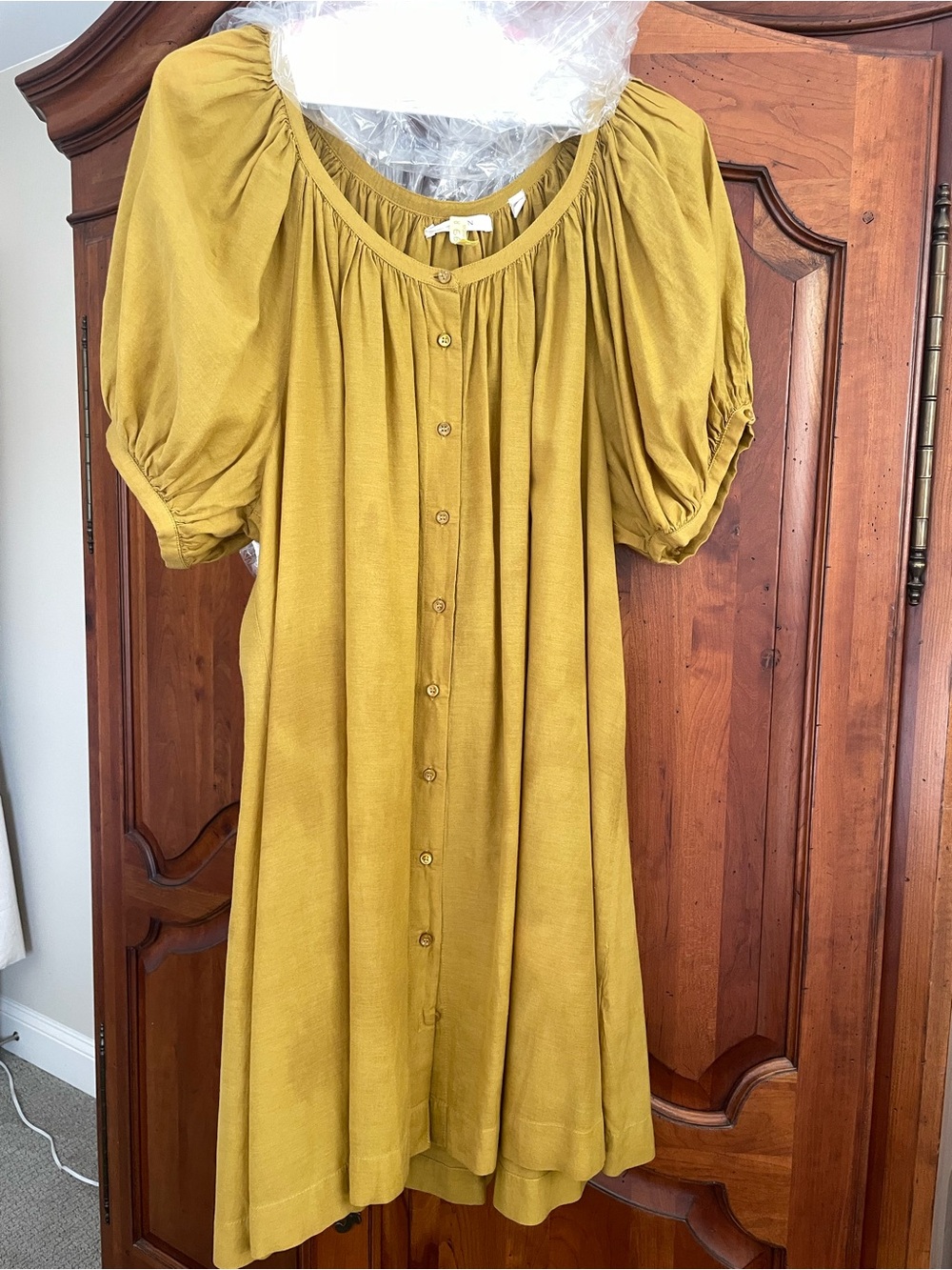 DOEN Mustard Button-Front Puff Sleeve Dress